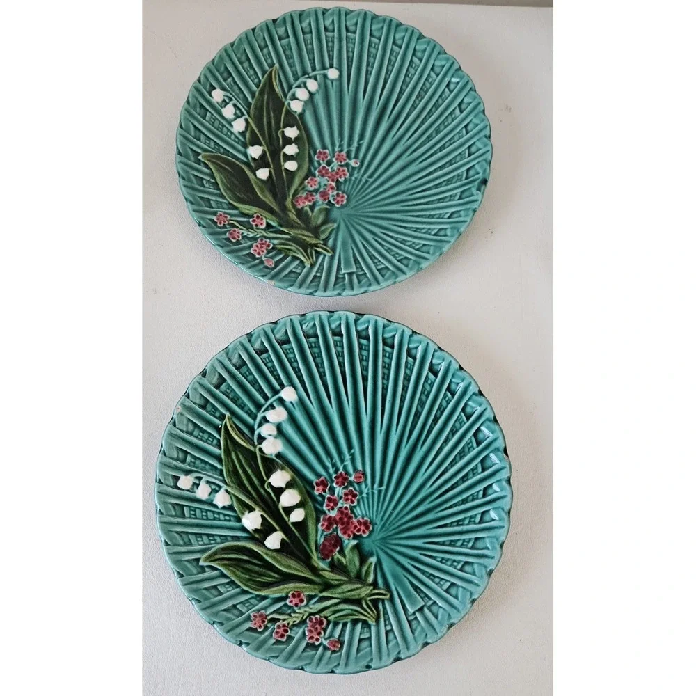 VTG Schramberg Germany Lily of The Valley Majolica 7.5